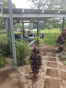 Farm Stay at Central Bucca