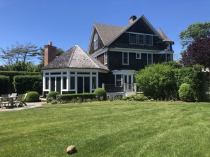 Extérieur