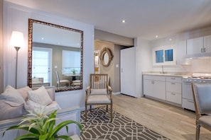 Compact, efficient space inside, easy to maintain.