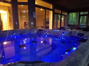 Hot tub on three season porch