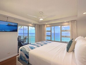 Breathtaking views from bed never felt better.