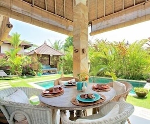 Hibiscus Guest Suite/Pool in Ubud