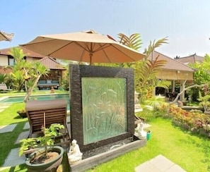 Hibiscus Guest Suite/Pool in Ubud