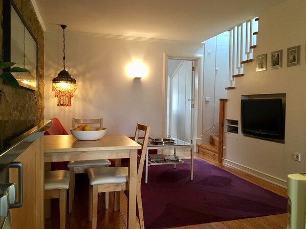 Living Room (1)