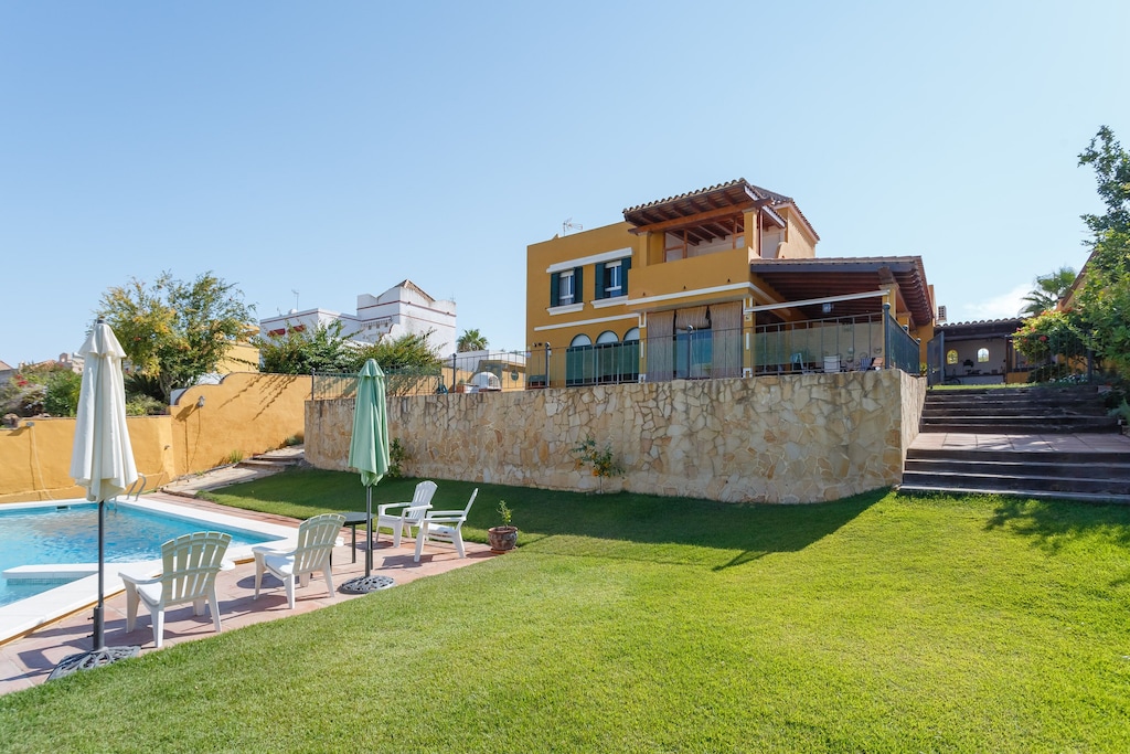 Picture of villa