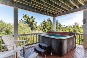 Bain à remous extérieur