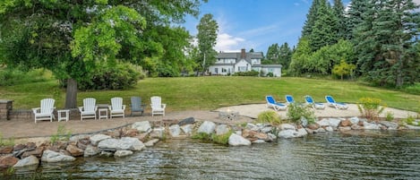 Sunnyside Estate - Private swimming cove that opens on Oden Bay.