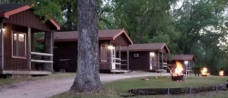 4 cabins on private 3 acre lake