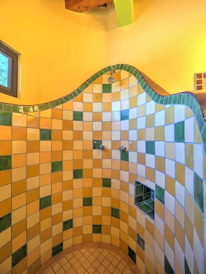 Lovely tile work throughout