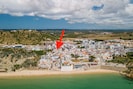 Conveniently located in the centre of the old village  3 mins to the beach