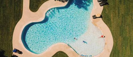Piscina externa