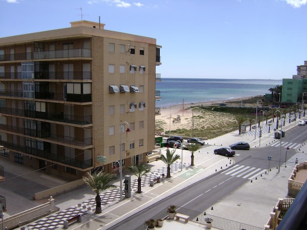 Beach/ocean view