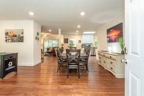 Large open Space with Dining Area - Main Entrance