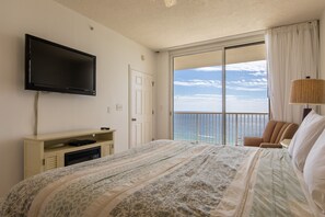 Gulf front master bedroom.