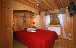 Three bedrooms each feature a Double bed.