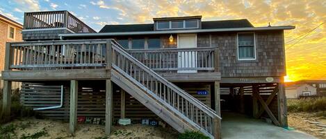 Serendipity is a historic and classic OBX beach cottage with amazing ocean views