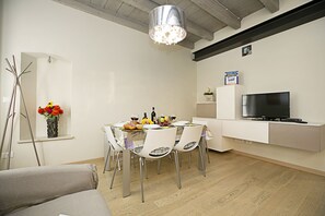 Living and dining room