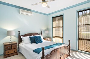 Middle Level (street level) Bedroom 1 with ensuite, Walk in Robe  and TV Outlet