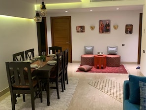 Dining room and Moroccan corner