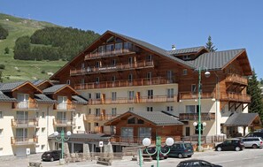 This resort hosts an excellent climate all year.