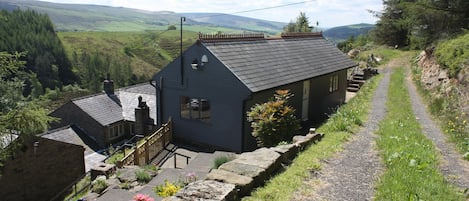 Saddleworth Holiday Cottages