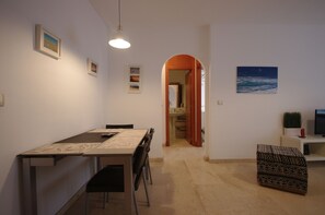 Andere