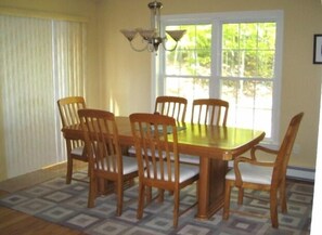 Main floor Dining Area