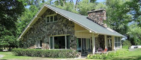 Stone House, looking north