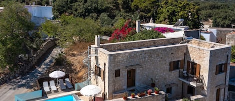 Marni Villa in Gallos Rethymno exterior