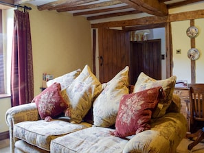 Comfortable living room | The Oak, Newchurch, near Hay-on-Wye