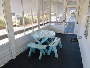 Private Screened Porch