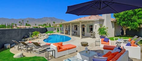 Beautiful Heated Pool & Spa to welcome you to Cathedral City