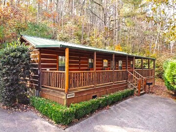 Moose Cabin Big Bear Cabin Rentals 2 Bedroom 1 Bath Vacation Rental July 2021 Franklin North Carolina Nc Usa