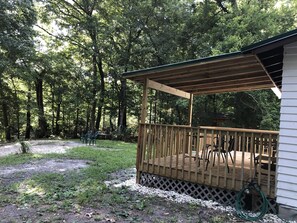 Deck 10 X 20