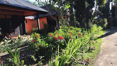 Batur Sunrise Guesthouse ~ Garden View Bungalow