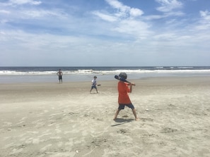Super Wide Beaches at low tide. Very private beach in Gated community