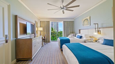 Beautiful Ocean View Ritz-Carlton Residence