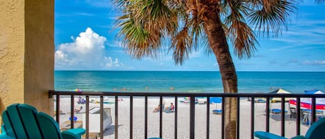 Corner balcony overlooking the beach on the first floor