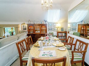 Dining Area | The Gatehouse - The Chantry, Dronfield, near Chesterfield