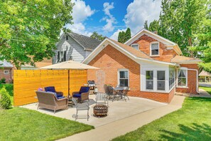 Private Patio | Gas Grill