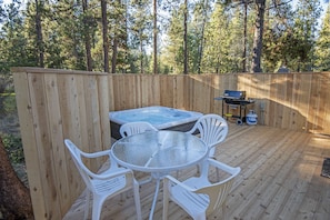 Deck Dining and Hot Tub