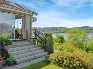 Holiday accommodation in a wonderful setting | Dunyvaig, Colintraive, near Dunoon