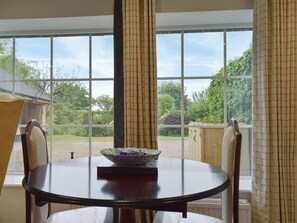 Light and airy dining area | Perrys, Lyminster, near Littlehampton