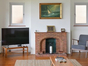 Open plan living space | Seaways, Lee-on-the-Solent, near Portsmouth