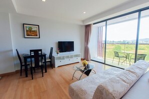 1BR Studio with SofaBed@Rocco HuaHin_5E