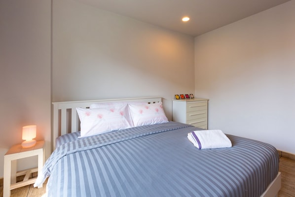 Baan SanSuk HH_2Bedroom Apt PoolView:ECC