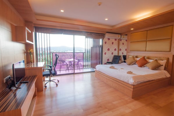 1BR Studio with SofaBed@Rocco HuaHin_7A