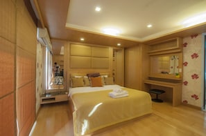 1BR Studio with SofaBed@Rocco HuaHin_7A