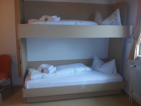 Fünfbett
