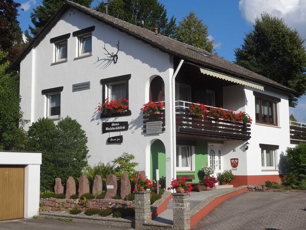 Pension Haus Waldachblick / Ferienwohnung Am Himmelreich